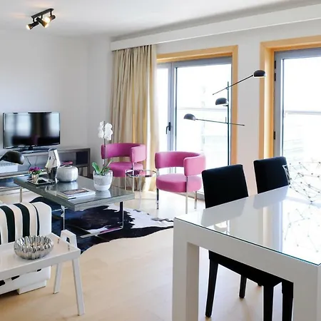 Panoramic Living Daire *
