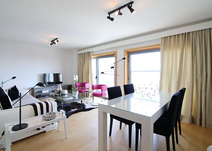 Panoramic Living *
