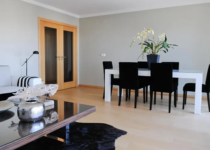 Panoramic Living *